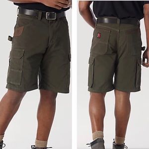 Wrangler Mens Riggs Workwear Ripstop Ranger Cargo Short Loden Size 38 NWOT